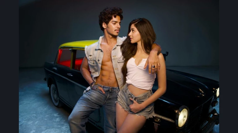 ईशान-अनन्याची जमली जोडी ईशान-अनन्याची जमली जोडी