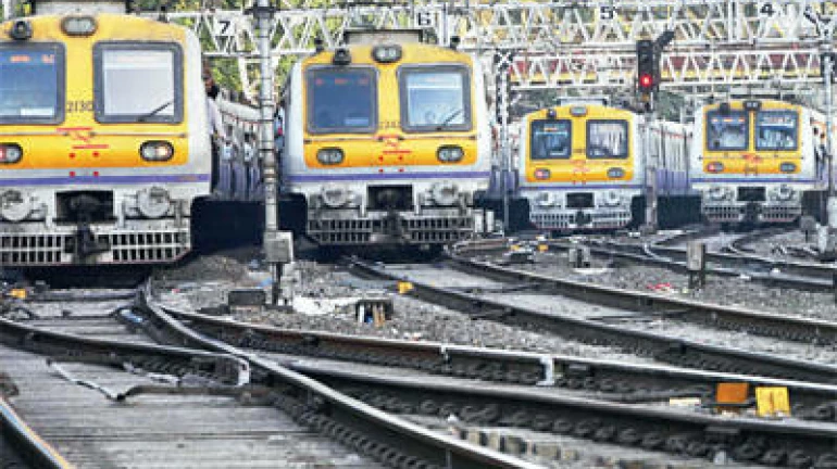 Western Railway To Add three Extra Coaches in 120 Locals Western Railway To Add three Extra Coaches in 120 Locals