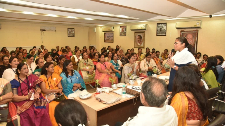 मुंबई महिला कांग्रेस ने शुरु किया स्तन कैंसर के खिलाफ मुहिम