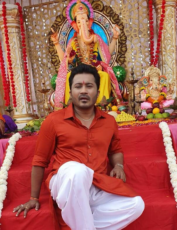 अमितनं आळवला 'बाप्पा मोरया...'चा सूर