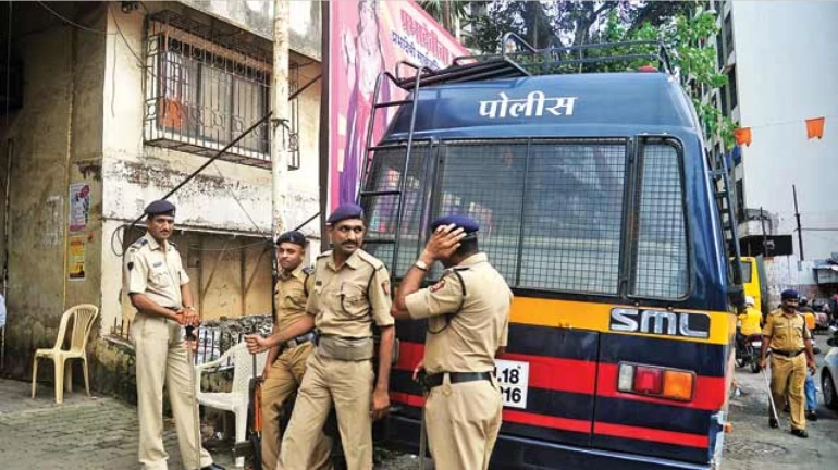 राज्यात विधानसभा निवडणूकीसाठी पोलिसांचा चोख बंदोबस्त राज्यात विधानसभा निवडणूकीसाठी पोलिसांचा चोख बंदोबस्त