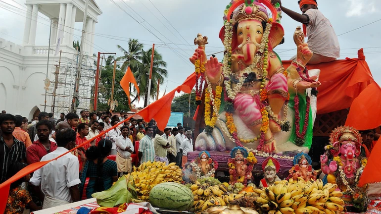 गणेश पंडालों में 'तंबाकू मुक्त जीवन' का संदेश गणेश पंडालों में 'तंबाकू मुक्त जीवन' का संदेश