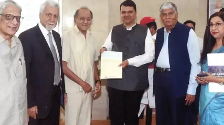 Kolhapur and Sangli Flood Relief: Mumbai's World Trade Centre Donates ₹1 crore Kolhapur and Sangli Flood Relief: Mumbai's World Trade Centre Donates ₹1 crore