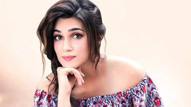 Actress Kriti Sanon tests positive for coronavirus Actress Kriti Sanon tests positive for coronavirus
