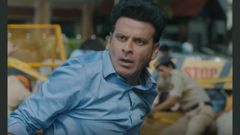 आतंकियों की हरेक कोशिश को नाकाम करता नजर आया श्रीकांत, रिलीज हुआ 'द फैमिली मैन' का ट्रेलर! आतंकियों की हरेक कोशिश को नाकाम करता नजर आया श्रीकांत, रिलीज हुआ 'द फैमिली मैन' का ट्रेलर!