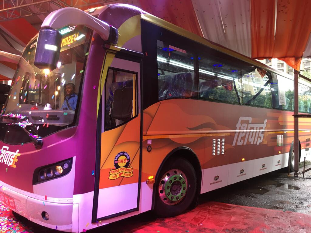 एसटीच्या ताफ्यात आली पहिली इलेक्ट्रीक बस