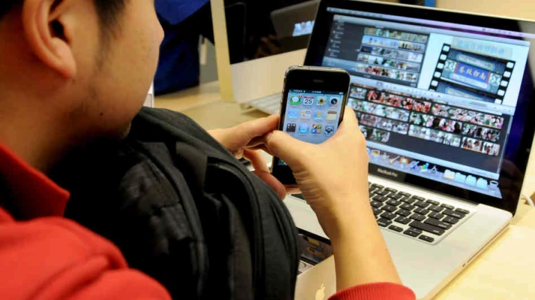 10 बजे -6 बजे के बीच ज्यादातर भारतीय करते है मोबाइल इंटरनेट का इस्तेमाल 10 बजे -6 बजे के बीच ज्यादातर भारतीय करते है मोबाइल इंटरनेट का इस्तेमाल