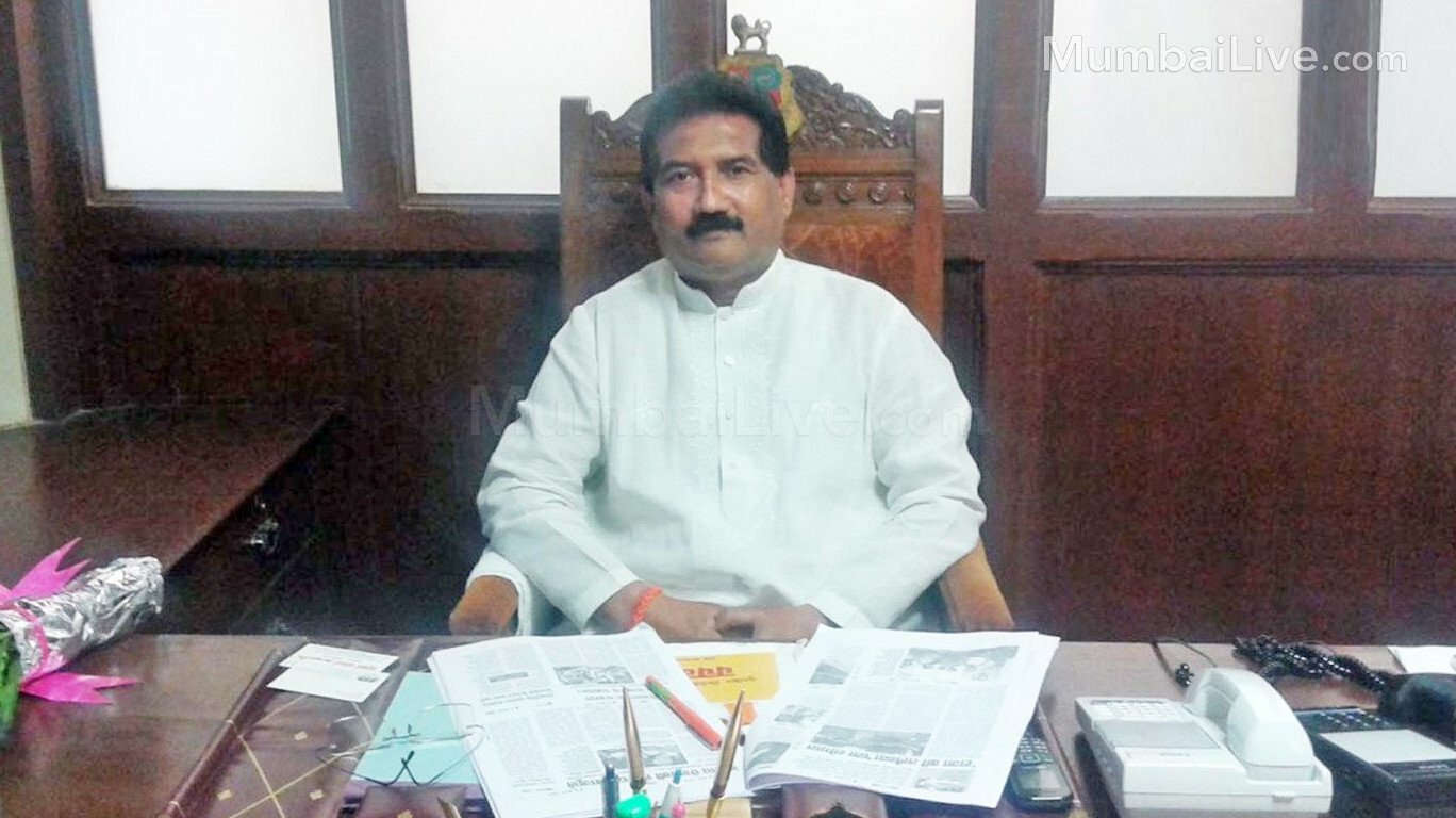 Pothole=Not hole: Senior BMC official claims there are no potholes in Mumbai