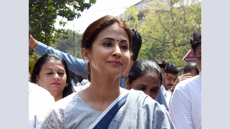 उर्मिला का कंगना पर हमला, उन्हें इंडस्ट्री में हर किसी से परेशानी क्यों? उर्मिला का कंगना पर हमला, उन्हें इंडस्ट्री में हर किसी से परेशानी क्यों?