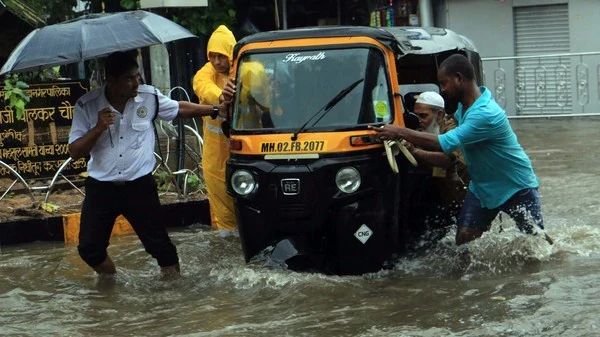 मुंबईकरो को फिलहाल बारिश से राहत