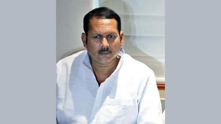 उदयनराजेंची नाराजी दूर? शरद पवारांशी केली २ तास चर्चा उदयनराजेंची नाराजी दूर? शरद पवारांशी केली २ तास चर्चा