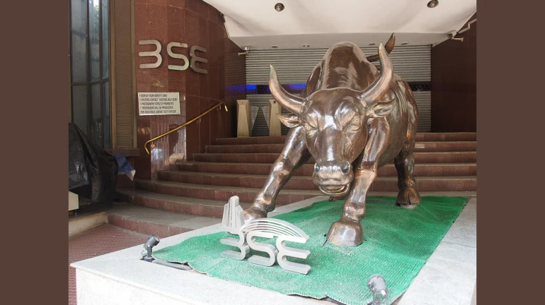 Share Market भाग ७ : बैल आणि अस्वलाचा असा आहे शेअर बाजाराशी संबंध Share Market भाग ७ : बैल आणि अस्वलाचा असा आहे शेअर बाजाराशी संबंध