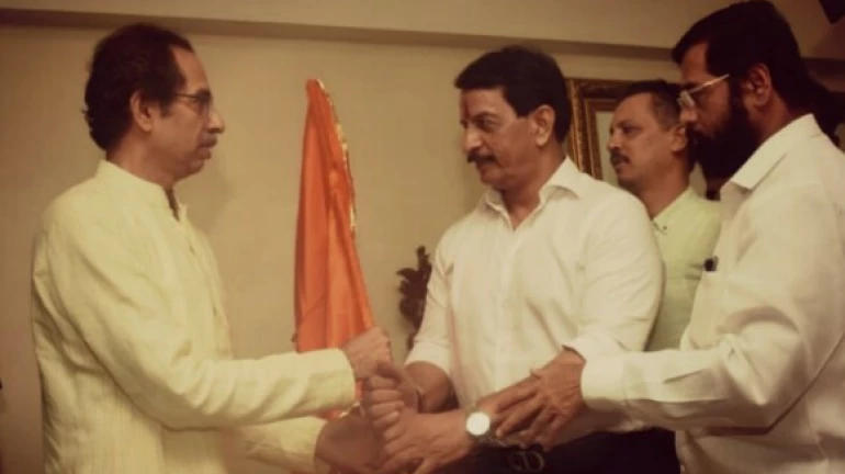 शिवसेना में प्रवेश करते ही विरार में प्रदीप शर्मा ने की रैलियों की शुरुआत शिवसेना में प्रवेश करते ही विरार में प्रदीप शर्मा ने की रैलियों की शुरुआत