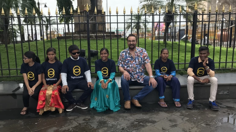 या कलाकारानं दिव्यांग मुलांना सांगितल्या ऐतिहासिक कथा या कलाकारानं दिव्यांग मुलांना सांगितल्या ऐतिहासिक कथा