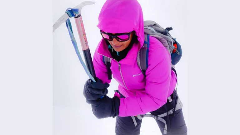 लेह लद्दाख की उंची पहाड़ियों पर 6000 मीटर की चढ़ाई लेह लद्दाख की उंची पहाड़ियों पर 6000 मीटर की चढ़ाई