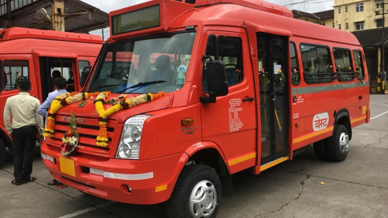 Shiv Sena Chief Uddhav Thackeray Unveils Mumbai's First Mini AC Bus