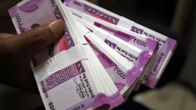 रेल्वे, म्हाडा, पालिकेच्या कर्मचाऱ्यांना दिवाळीचा बोनस जाहीर रेल्वे, म्हाडा, पालिकेच्या कर्मचाऱ्यांना दिवाळीचा बोनस जाहीर