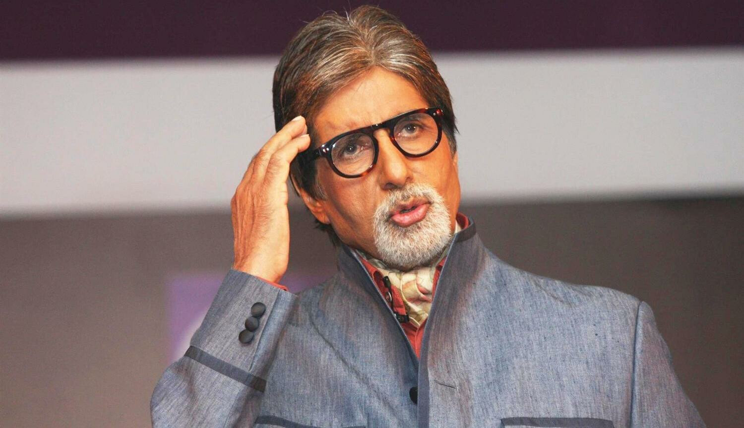 पान मसाल्याच्या जाहिरातीवरुन वादात सापडले अमिताभ बच्चन