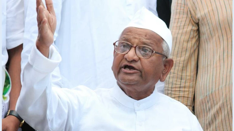 अण्णा हजारेंचा 5 जुलैपासून बेमुदत उपोषणाचा इशारा अण्णा हजारेंचा 5 जुलैपासून बेमुदत उपोषणाचा इशारा