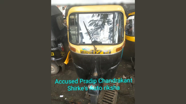 रिक्षाच्या मीटरमध्ये फेरफार करणारे अटकेत रिक्षाच्या मीटरमध्ये फेरफार करणारे अटकेत