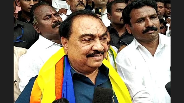 यादीत नाव नाही, तरीही खडसेंनी कसा भरला अर्ज? यादीत नाव नाही, तरीही खडसेंनी कसा भरला अर्ज?