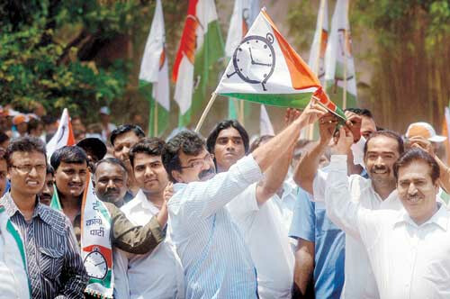 राष्ट्रवादीची पहिली यादी जाहीर; भुजबळ, अजित आणि रोहित पवारांना उमेदवारी