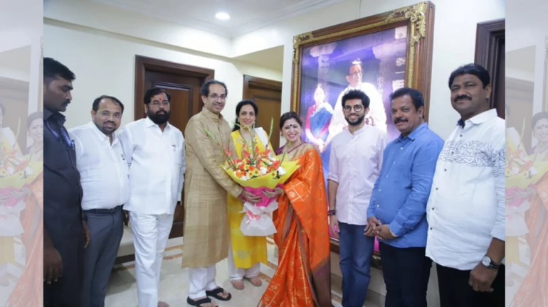 अभिनेत्री दिपाली सय्यद यांचा शिवसेनेत प्रवेश अभिनेत्री दिपाली सय्यद यांचा शिवसेनेत प्रवेश