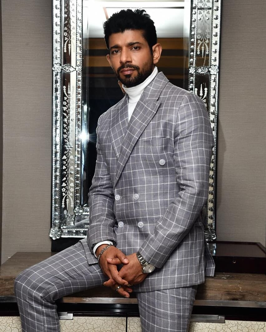 Known for his acting chops, Viineet Kumar is quite a hidden fashion icon