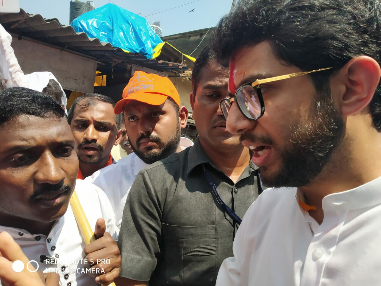 आरे आंदोलकांच्या अटकेबाबत आदित्य करणार मुख्यमंत्र्यांसोबत चर्चा