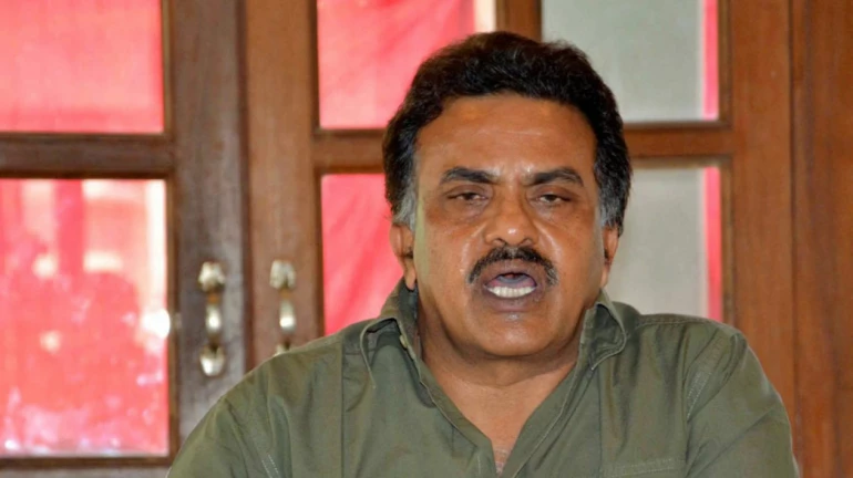 एकनाथ शिंदे को कमजोर करना मतलब हिंदुत्व को कमजोर करना - संजय निरुपम एकनाथ शिंदे को कमजोर करना मतलब हिंदुत्व को कमजोर करना - संजय निरुपम