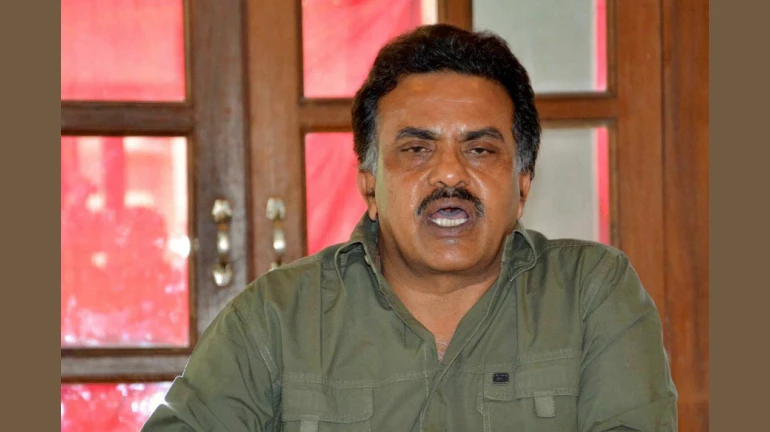 आखिर क्यों मिलिंद देवड़ा ने आज तक एक भी ट्वीट राफेल के खिलाफ नहीं किया- संजय निरुपम आखिर क्यों मिलिंद देवड़ा ने आज तक एक भी ट्वीट राफेल के खिलाफ नहीं किया- संजय निरुपम