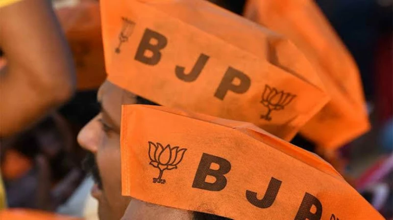 शिवसेना-भाजपचा वेगवेगळा जाहीरनामा, ‘या’ तारखेला होणार प्रसिद्ध शिवसेना-भाजपचा वेगवेगळा जाहीरनामा, ‘या’ तारखेला होणार प्रसिद्ध