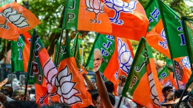 महाराष्ट्र विधानसभा चुनाव में भोजपुरी सुपरस्टारों का लगा मजमा!