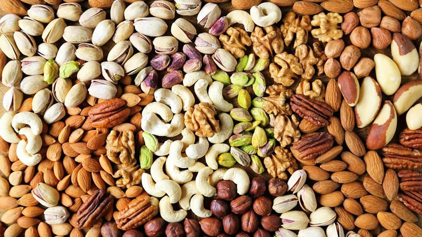 Dry Fruits Online Ahead of festive season, Dry fruit prices skyrocketing | Mumbai Live