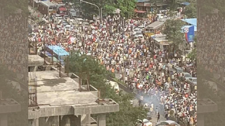 चेंबूर में तनाव, पुलिस टीम पर पथराव दो घायल चेंबूर में तनाव, पुलिस टीम पर पथराव दो घायल