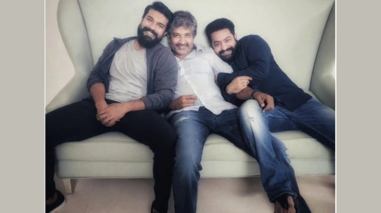 'आरआरआर' की टीम ने स्वतंत्रता सेनानी कोमाराम भीम की जयंती पर उन्हें किया याद, फिल्म में एक पात्र उनसे है प्रेरित! 'आरआरआर' की टीम ने स्वतंत्रता सेनानी कोमाराम भीम की जयंती पर उन्हें किया याद, फिल्म में एक पात्र उनसे है प्रेरित!