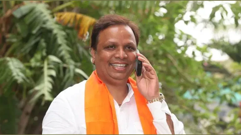 बांद्रा पश्चिममधून आशिष शेलारांची बाजी बांद्रा पश्चिममधून आशिष शेलारांची बाजी