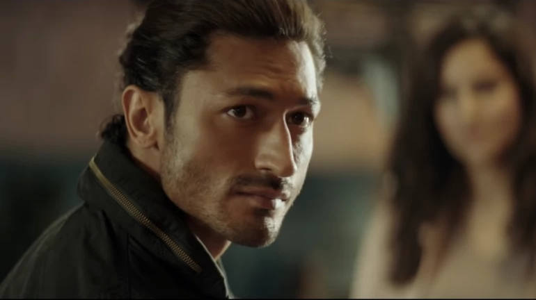 एक्शन और डायलॉग से भरा Commando 3 का ट्रेलर हुआ रिलीज! एक्शन और डायलॉग से भरा Commando 3 का ट्रेलर हुआ रिलीज!