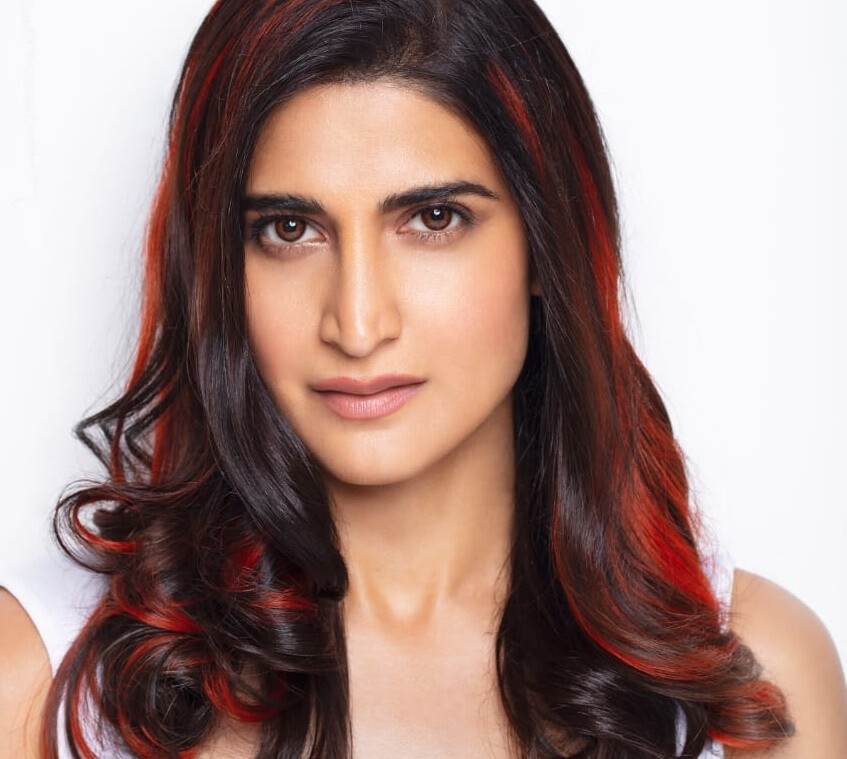 आहना कुमरा ने उज्बेकिस्तान में शुरु की'खुदा हाफिज' की शूटिंग