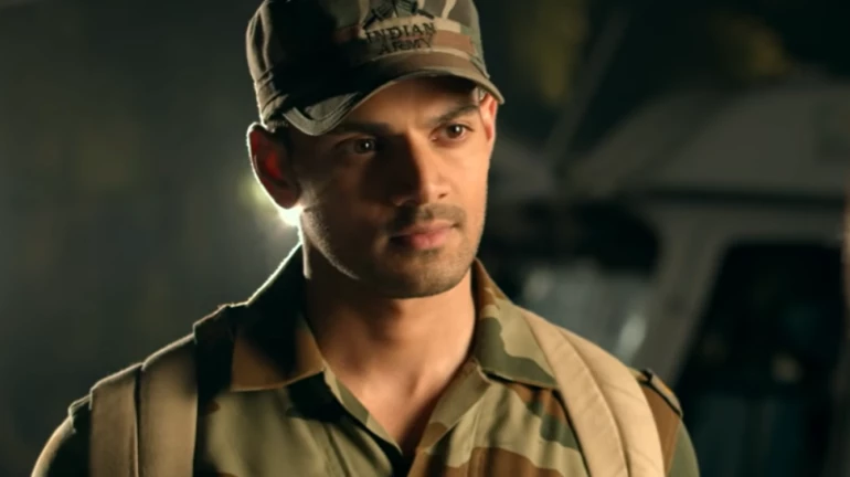 'सैटेलाइट शंकर में फौजी बन दर्शकों का दिल जीतना चाहते हैं सूरज पंचोली, पर 'बाला' बनेगी मुसीबत 'सैटेलाइट शंकर में फौजी बन दर्शकों का दिल जीतना चाहते हैं सूरज पंचोली, पर 'बाला' बनेगी मुसीबत