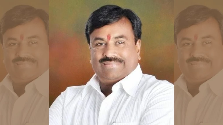 शिवसेनेनं मुख्यमंत्रिपदात वाटा मागितल्यामुळेच तिढा - मुनगंटीवार शिवसेनेनं मुख्यमंत्रिपदात वाटा मागितल्यामुळेच तिढा - मुनगंटीवार