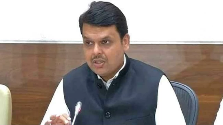 राज्यातील वाढत्या महिला अत्याचाराकडे सरकारचं दुर्लक्ष- देवेंद्र फडणवीस राज्यातील वाढत्या महिला अत्याचाराकडे सरकारचं दुर्लक्ष- देवेंद्र फडणवीस