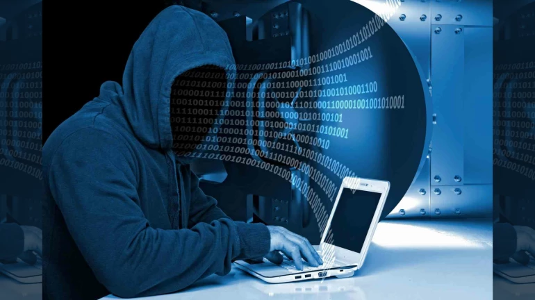 SBI कडून ग्राहकांना अलर्ट, ट्विट करत दिल्या 'ह्या' सूचना SBI कडून ग्राहकांना अलर्ट, ट्विट करत दिल्या 'ह्या' सूचना