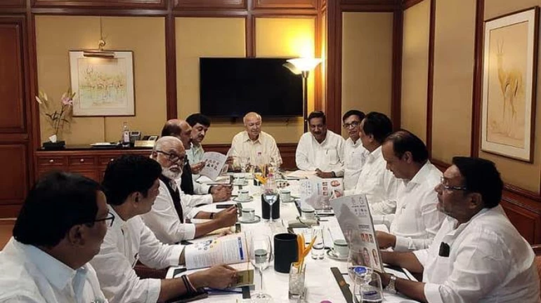 Maharashtra Deadlock: Congress may join government instead of just providing outside support Maharashtra Deadlock: Congress may join government instead of just providing outside support