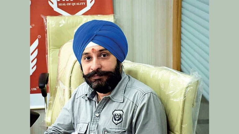 पीएमसी घोटाल्यातील आरोपी  रणजित सिंगच्या घराची ईडीकडून झडती पीएमसी घोटाल्यातील आरोपी  रणजित सिंगच्या घराची ईडीकडून झडती