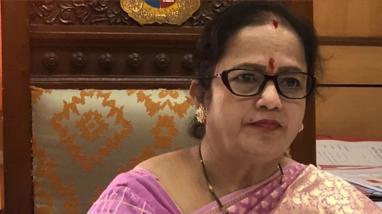 कंगना मुंबईत आली की तिला... महापौरांनी दिले संकेत कंगना मुंबईत आली की तिला... महापौरांनी दिले संकेत