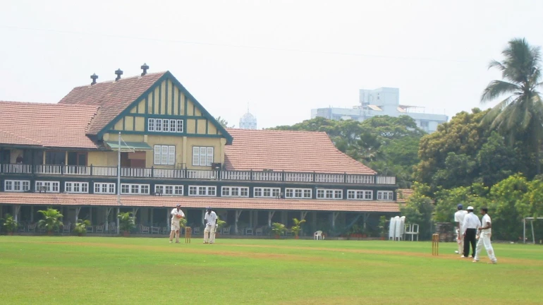 Coronavirus Update : जिमखान्यांचा वापर क्वारंटाईन केंद्र म्हणून Coronavirus Update : जिमखान्यांचा वापर क्वारंटाईन केंद्र म्हणून