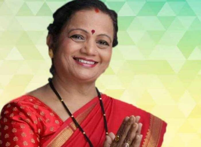 मुंबईत शिवसेनाच किंग, किशोरी पेडणेकर बनल्या नव्या महापौर