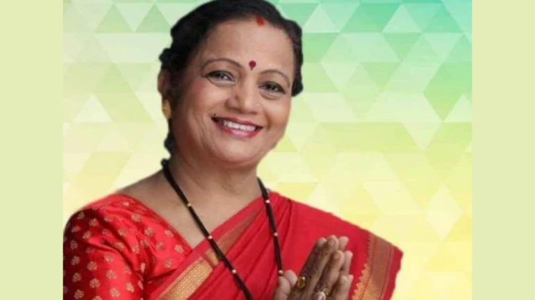 मुंबईत शिवसेनाच किंग, किशोरी पेडणेकर बनल्या नव्या महापौर मुंबईत शिवसेनाच किंग, किशोरी पेडणेकर बनल्या नव्या महापौर