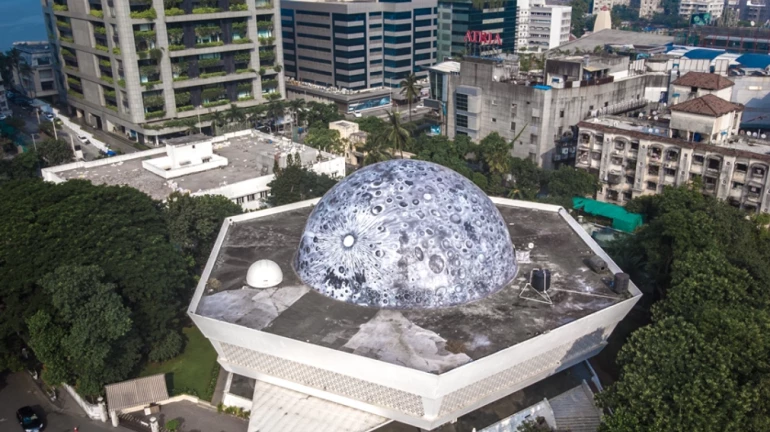Mumbaikars can now see the moon up close Mumbaikars can now see the moon up close